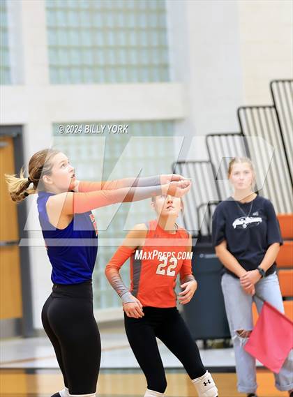 Thumbnail 1 in Grand Saline vs Mineola photogallery.