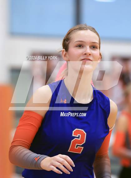 Thumbnail 3 in Grand Saline vs Mineola photogallery.