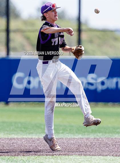 Thumbnail 1 in Holy Family vs. Pueblo County (CHSAA 4A Final) photogallery.