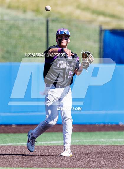 Thumbnail 2 in Holy Family vs. Pueblo County (CHSAA 4A Final) photogallery.