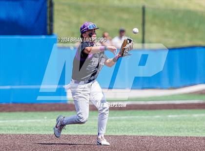 Thumbnail 3 in Holy Family vs. Pueblo County (CHSAA 4A Final) photogallery.