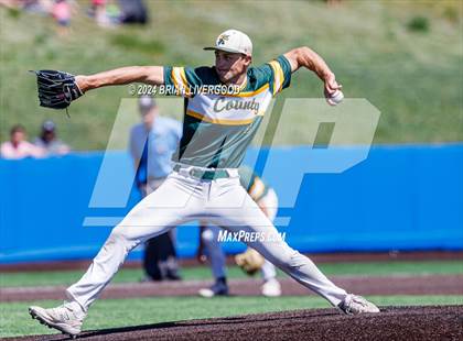Thumbnail 3 in Holy Family vs. Pueblo County (CHSAA 4A Final) photogallery.
