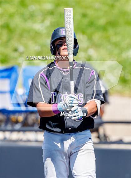 Thumbnail 2 in Holy Family vs. Pueblo County (CHSAA 4A Final) photogallery.