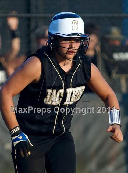 Thumbnail 1 in Wheeler @ Sprayberry photogallery.