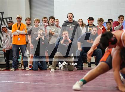 Thumbnail 2 in CHSAA 3A Region 4 Day Two photogallery.