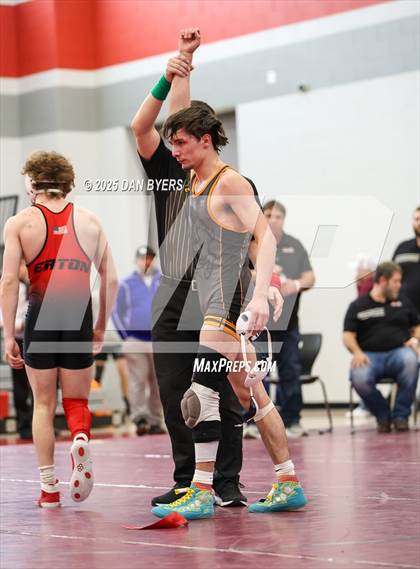 Thumbnail 1 in CHSAA 3A Region 4 Day Two photogallery.