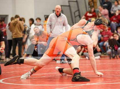 Thumbnail 1 in CHSAA 3A Region 4 Day Two photogallery.