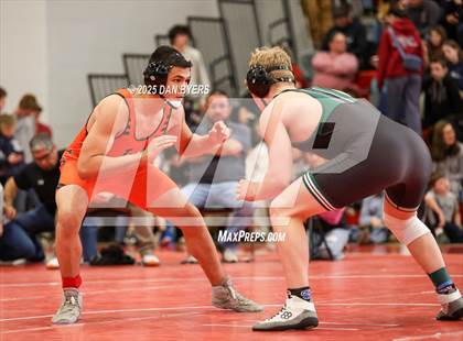 Thumbnail 1 in CHSAA 3A Region 4 Day Two photogallery.