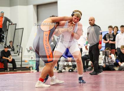 Thumbnail 2 in CHSAA 3A Region 4 Day Two photogallery.