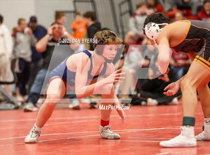 Thumbnail 3 in CHSAA 3A Region 4 Day Two photogallery.