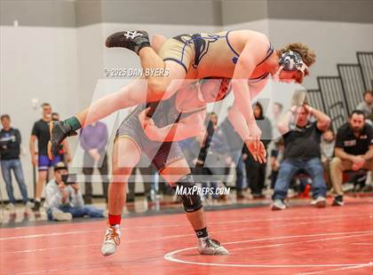Thumbnail 3 in CHSAA 3A Region 4 Day Two photogallery.