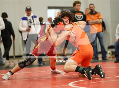 Thumbnail 3 in CHSAA 3A Region 4 Day Two photogallery.