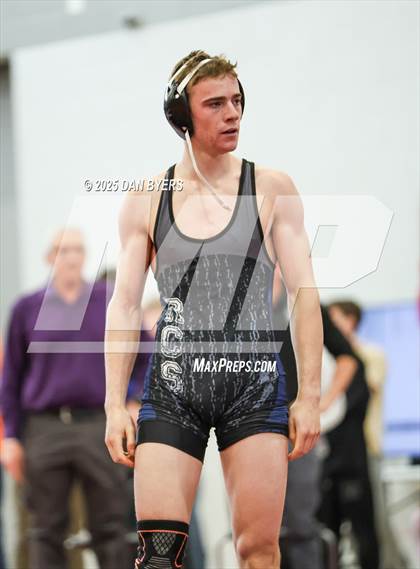 Thumbnail 3 in CHSAA 3A Region 4 Day Two photogallery.