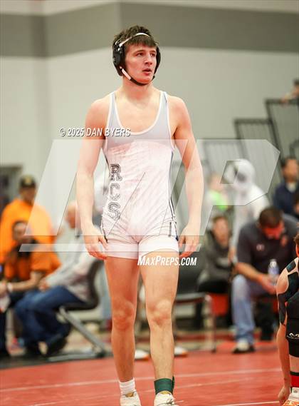 Thumbnail 1 in CHSAA 3A Region 4 Day Two photogallery.