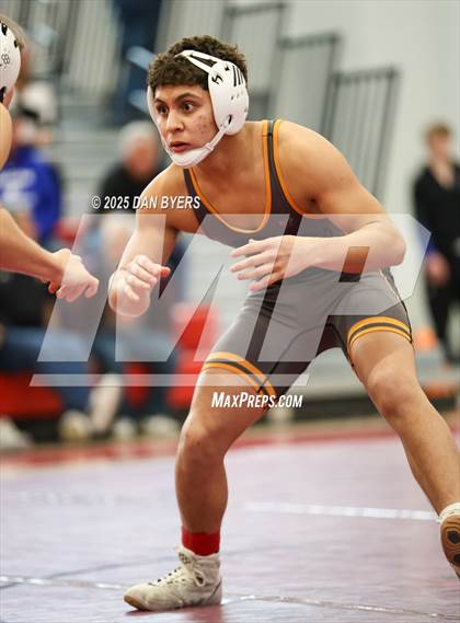 Thumbnail 2 in CHSAA 3A Region 4 Day Two photogallery.