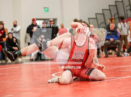 Thumbnail 1 in CHSAA 3A Region 4 Day Two photogallery.