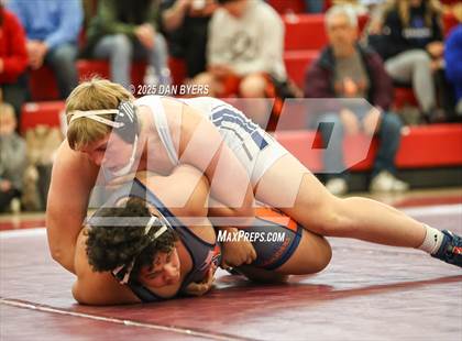 Thumbnail 1 in CHSAA 3A Region 4 Day Two photogallery.