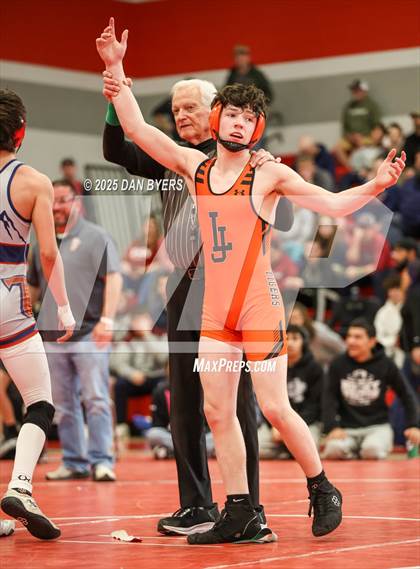 Thumbnail 2 in CHSAA 3A Region 4 Day Two photogallery.