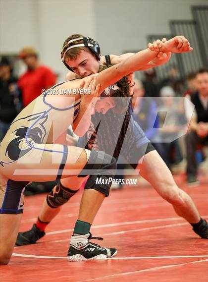 Thumbnail 2 in CHSAA 3A Region 4 Day Two photogallery.