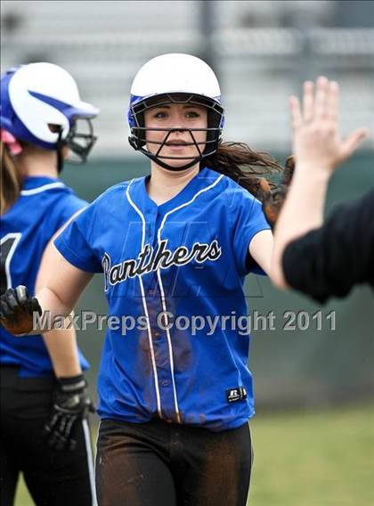 Thumbnail 3 in Midlothian vs. Southwest Christian (Mansfield Tournament) photogallery.