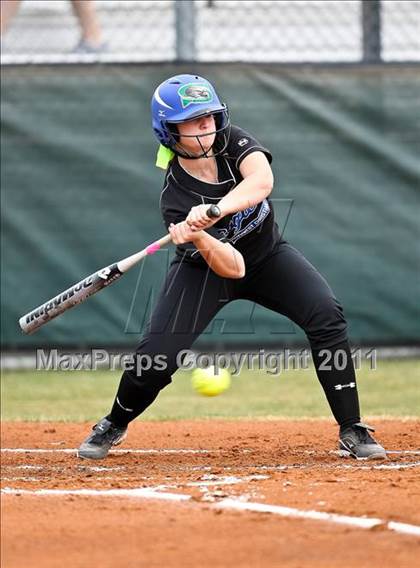Thumbnail 1 in Midlothian vs. Southwest Christian (Mansfield Tournament) photogallery.