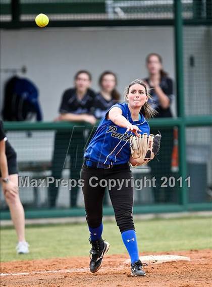 Thumbnail 3 in Midlothian vs. Southwest Christian (Mansfield Tournament) photogallery.