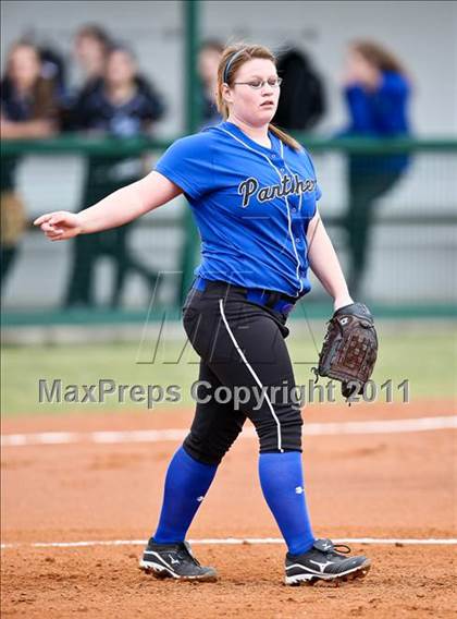 Thumbnail 2 in Midlothian vs. Southwest Christian (Mansfield Tournament) photogallery.