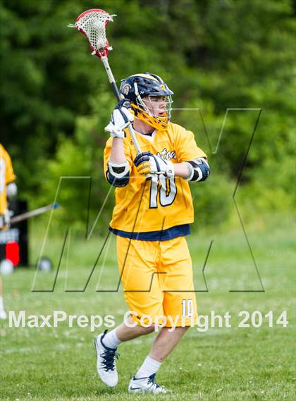 Thumbnail 2 in Northwest Catholic vs Weston (CIAC Class S Quarterfinal) photogallery.