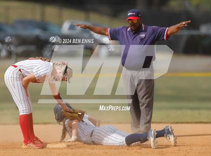 Thumbnail 3 in Toombs County vs. Gordon Lee (GHSA 1A D1 State Tournament) photogallery.