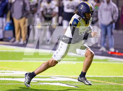 Thumbnail 2 in Douglas County vs Carrollton photogallery.