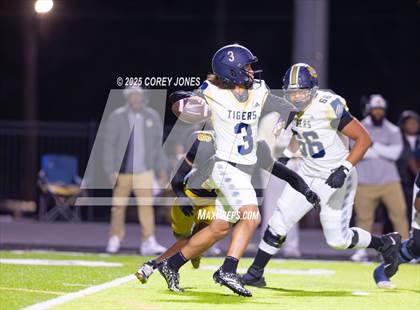 Thumbnail 1 in Douglas County vs Carrollton photogallery.