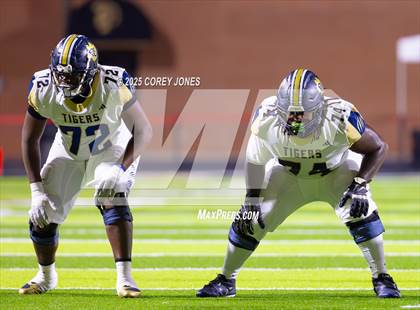 Thumbnail 3 in Douglas County vs Carrollton photogallery.