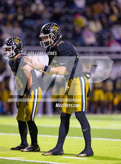 Thumbnail 2 in Douglas County vs Carrollton photogallery.