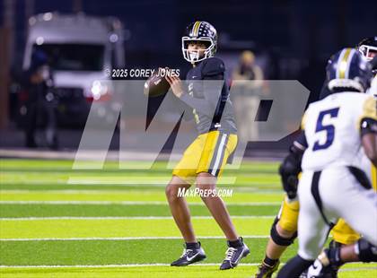 Thumbnail 1 in Douglas County vs Carrollton photogallery.