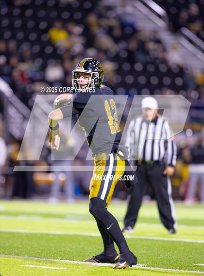 Thumbnail 3 in Douglas County vs Carrollton photogallery.