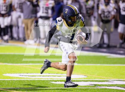 Thumbnail 1 in Douglas County vs Carrollton photogallery.