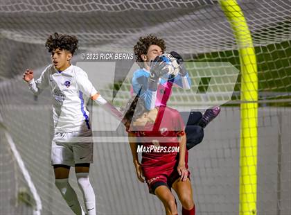Thumbnail 2 in Grand Oaks vs Cypress Woods (UIL6A Region 2 Area playoff) photogallery.