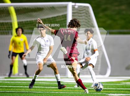 Thumbnail 2 in Grand Oaks vs Cypress Woods (UIL6A Region 2 Area playoff) photogallery.