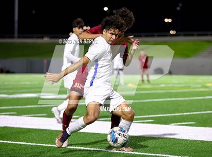 Thumbnail 2 in Grand Oaks vs Cypress Woods (UIL6A Region 2 Area playoff) photogallery.