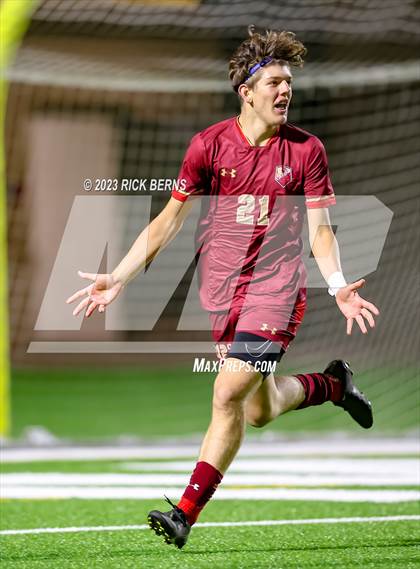 Thumbnail 1 in Grand Oaks vs Cypress Woods (UIL6A Region 2 Area playoff) photogallery.