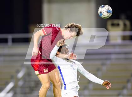 Thumbnail 1 in Grand Oaks vs Cypress Woods (UIL6A Region 2 Area playoff) photogallery.