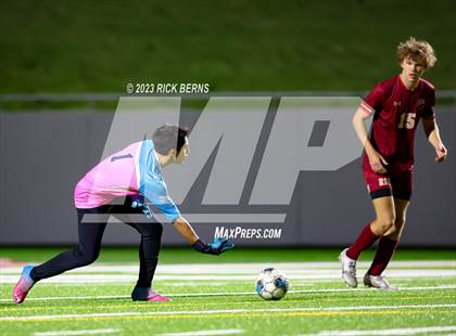 Thumbnail 3 in Grand Oaks vs Cypress Woods (UIL6A Region 2 Area playoff) photogallery.