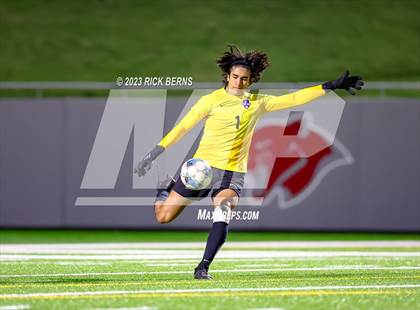 Thumbnail 2 in Grand Oaks vs Cypress Woods (UIL6A Region 2 Area playoff) photogallery.