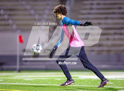 Thumbnail 2 in Grand Oaks vs Cypress Woods (UIL6A Region 2 Area playoff) photogallery.