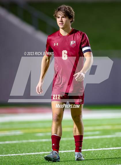 Thumbnail 2 in Grand Oaks vs Cypress Woods (UIL6A Region 2 Area playoff) photogallery.
