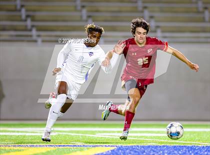 Thumbnail 2 in Grand Oaks vs Cypress Woods (UIL6A Region 2 Area playoff) photogallery.