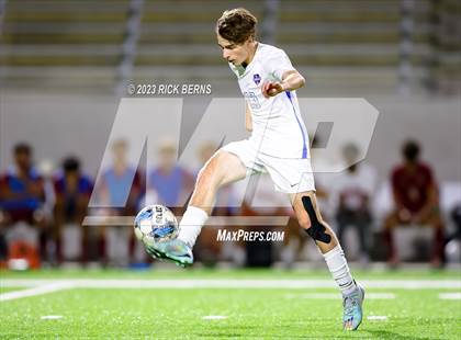 Thumbnail 1 in Grand Oaks vs Cypress Woods (UIL6A Region 2 Area playoff) photogallery.