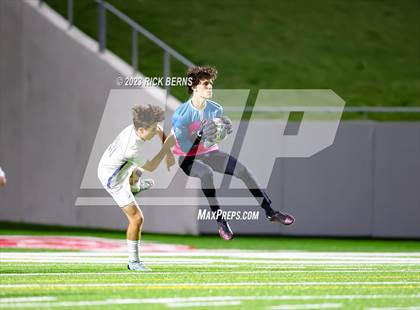 Thumbnail 1 in Grand Oaks vs Cypress Woods (UIL6A Region 2 Area playoff) photogallery.