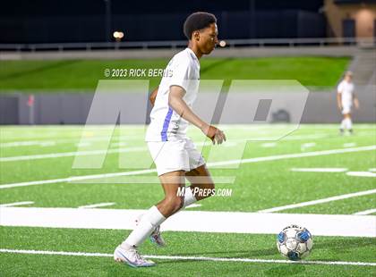 Thumbnail 3 in Grand Oaks vs Cypress Woods (UIL6A Region 2 Area playoff) photogallery.