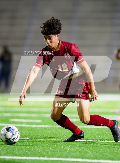 Thumbnail 3 in Grand Oaks vs Cypress Woods (UIL6A Region 2 Area playoff) photogallery.